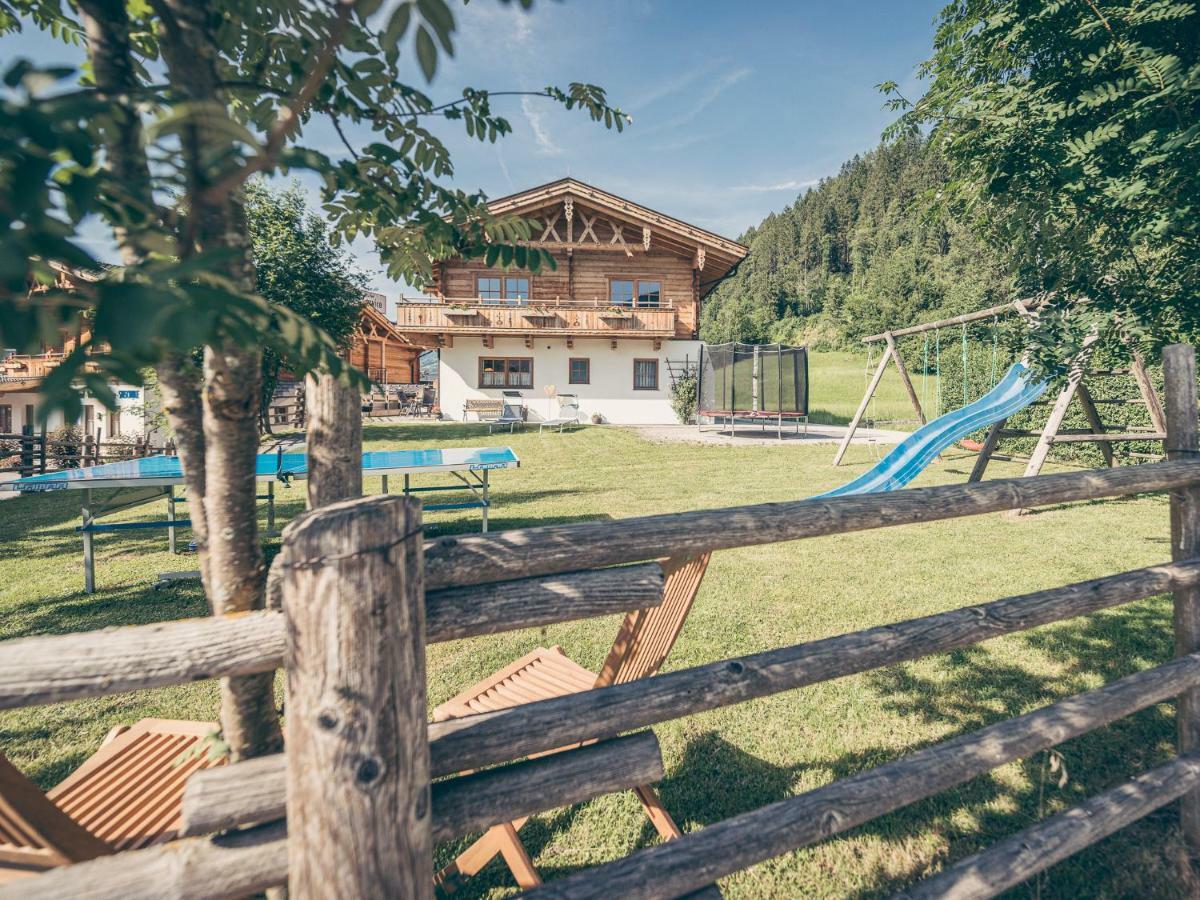 Feriendorf Joggler - Chalets Nahe Der Gondel Цель-ам-Циллер Экстерьер фото