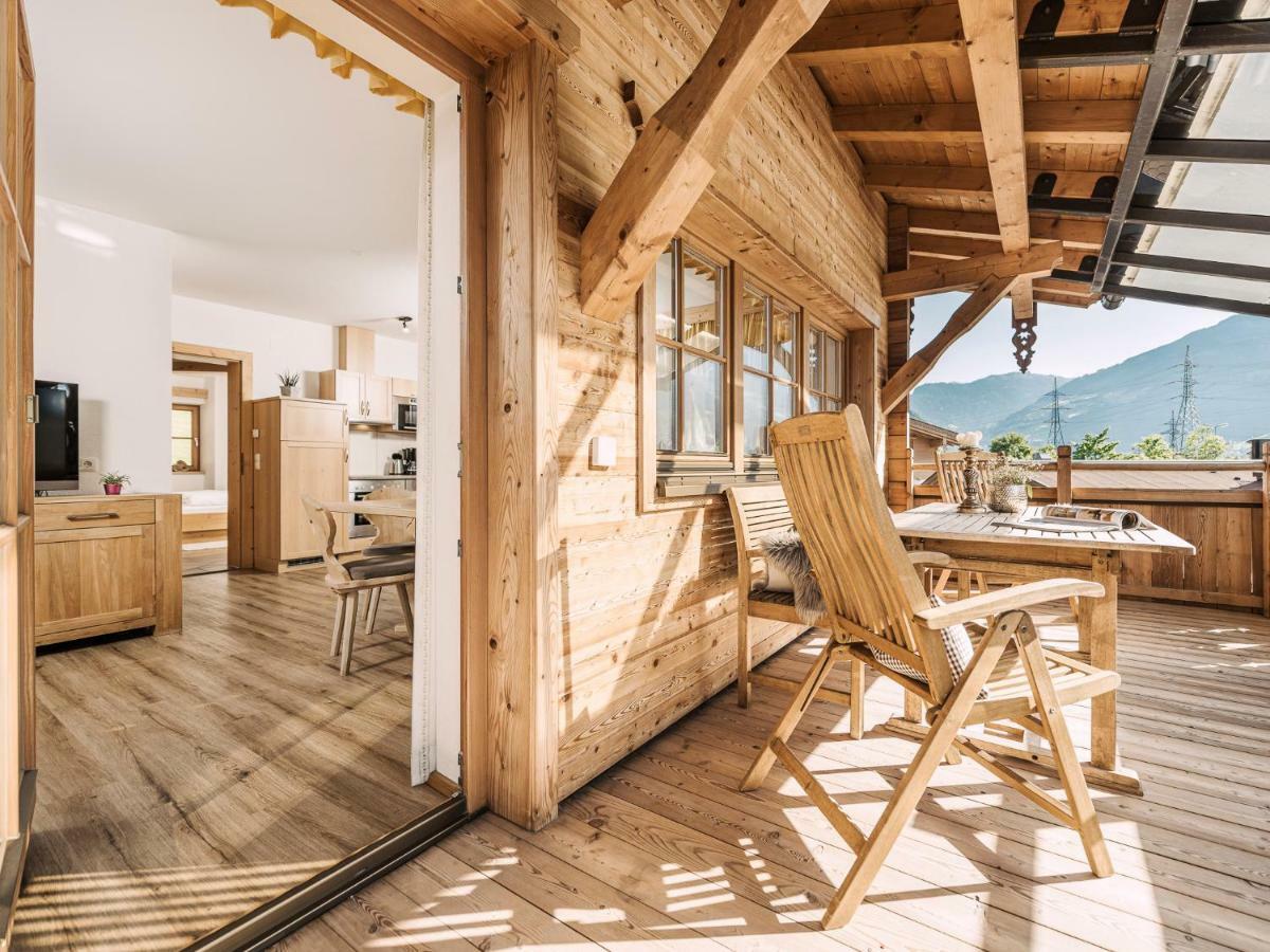Feriendorf Joggler - Chalets Nahe Der Gondel Цель-ам-Циллер Экстерьер фото